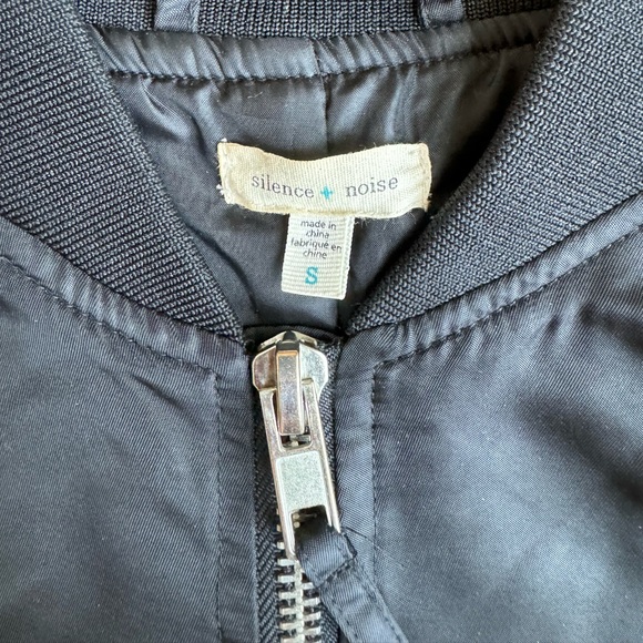 Black Bomber Jacket size small - Picture 3 of 6